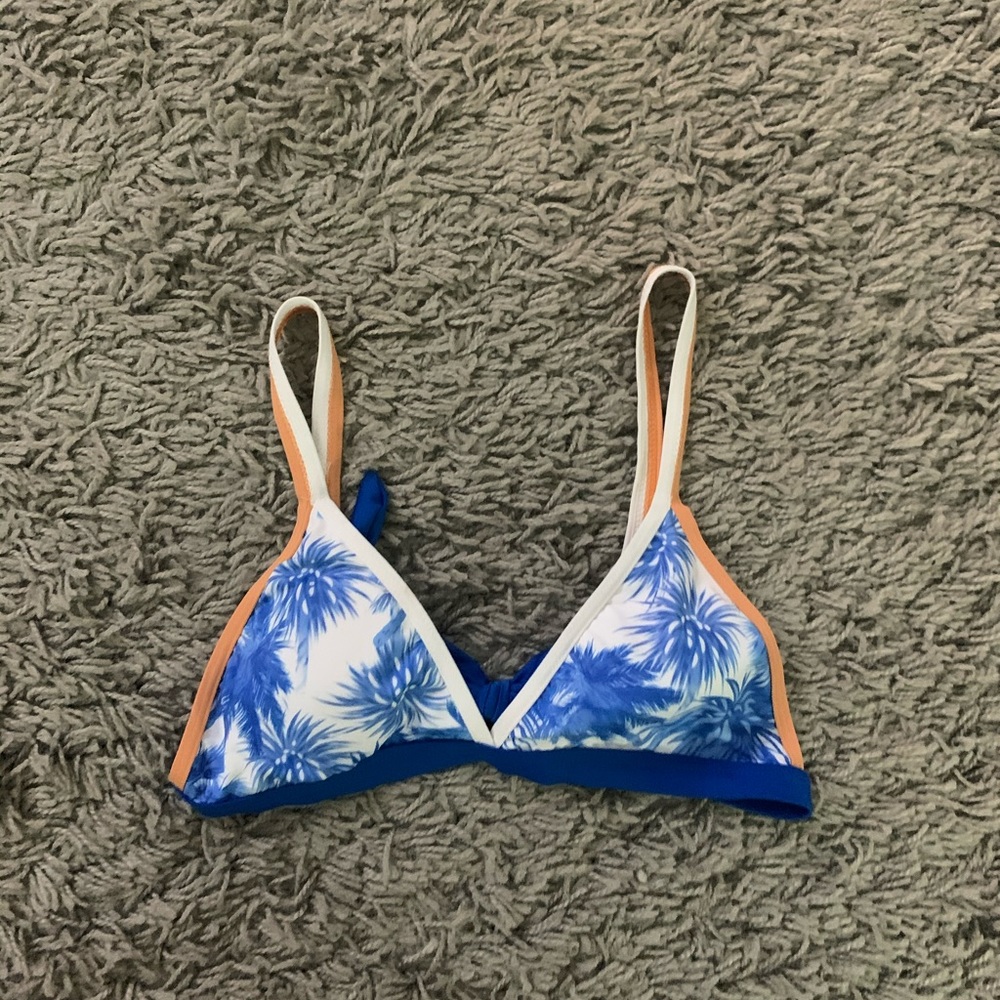 Tropical bikini top